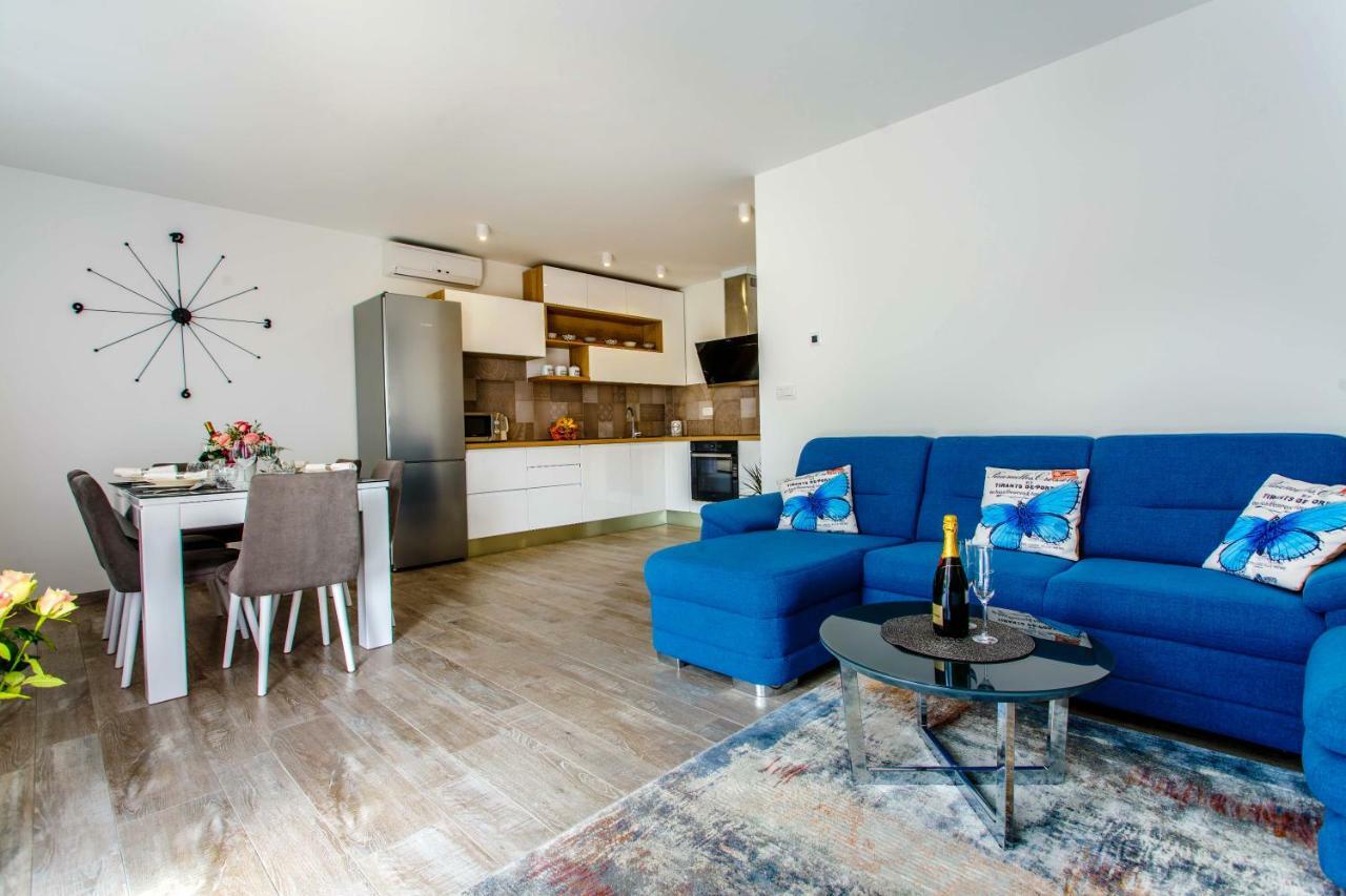 Apartment Ferias Trogir Eksteriør billede